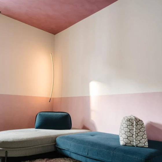 Boiserie e soffitto in pittura Argilla